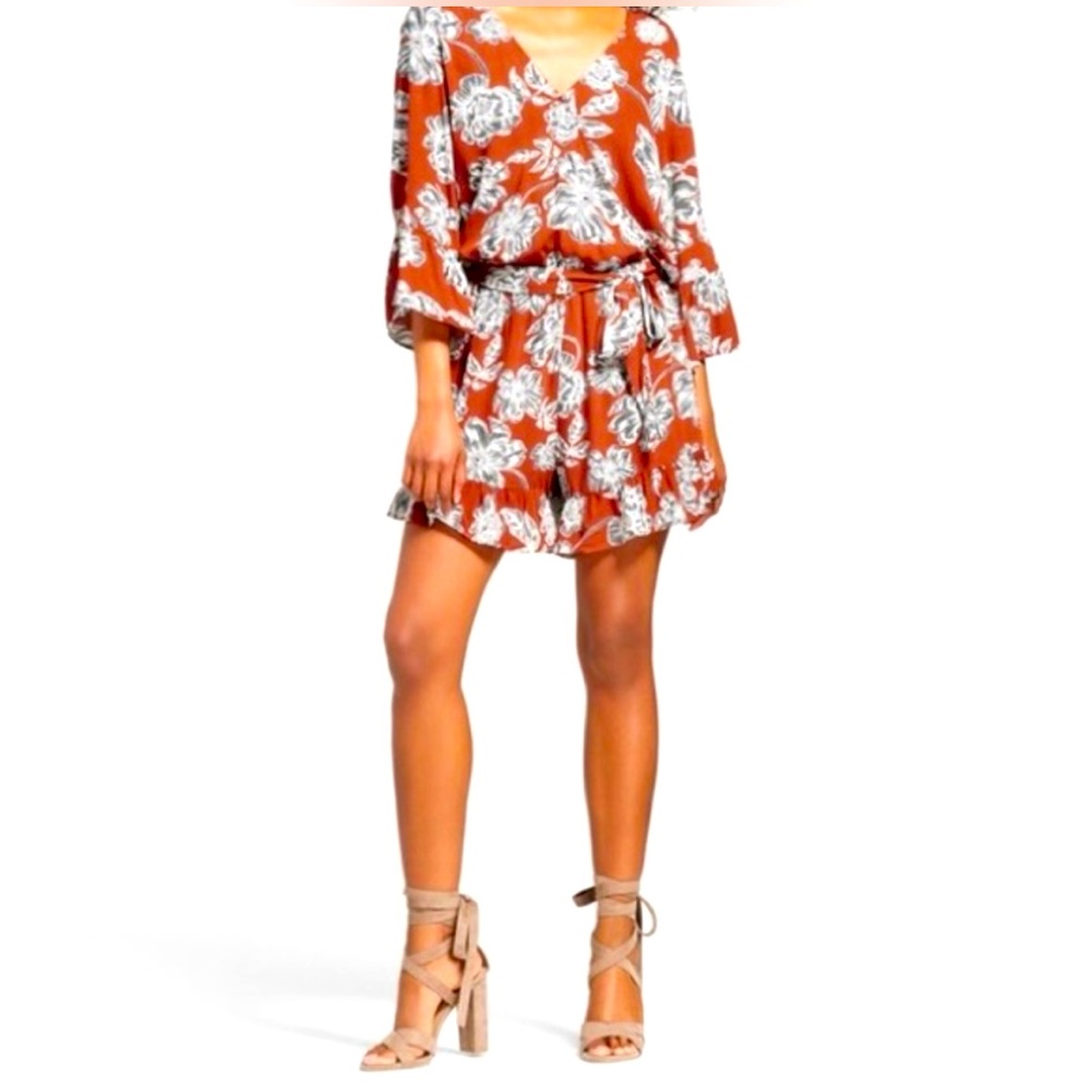 Quarter sleeve Floral Shorts Romper